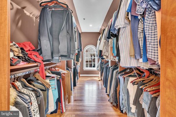 Interior, Recessed Lighting, Walk-in Closets, Wood Texture Flooring