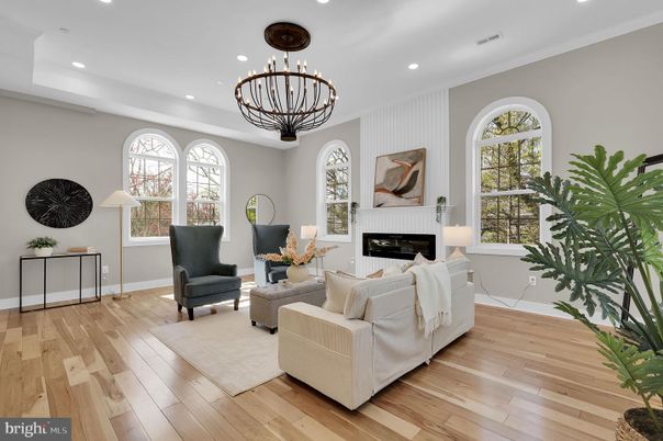 Fireplace, Interior, Living room, Pendant Lights, Recessed Lighting, Wood Texture Flooring
