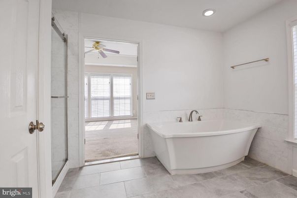 Bathroom, Free Standing Baths, Interior, Recessed Lighting