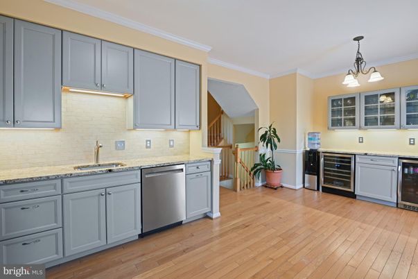 Interior, Kitchen, Pendant Lights, Wood Texture Flooring