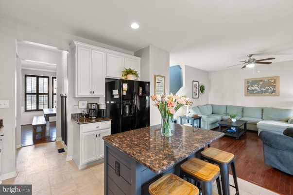 Interior, Kitchen, Living room, Recessed Lighting, Wood Texture Flooring