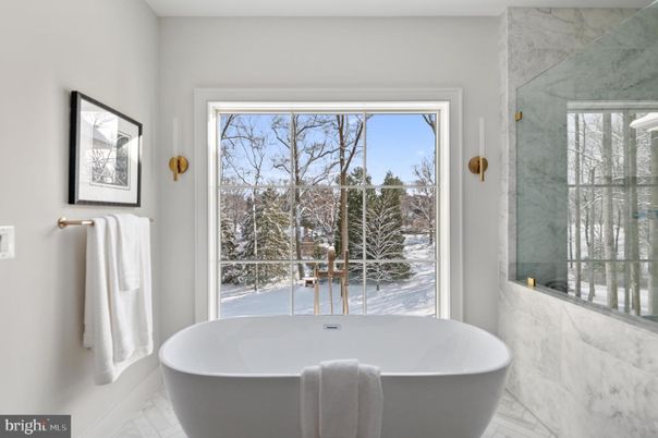 Bathroom, Free Standing Baths, Interior, Marble, Marble Walls