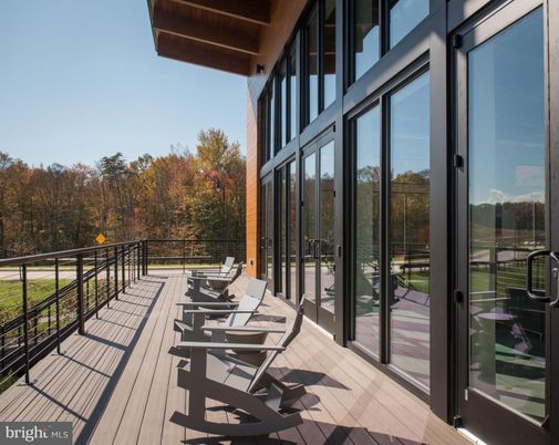 Exterior, Wood Texture Flooring