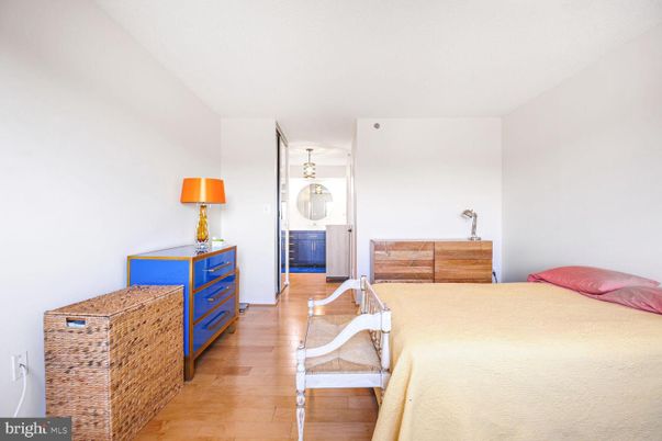 Bedroom, Interior, Pendant Lights, Wood Texture Flooring