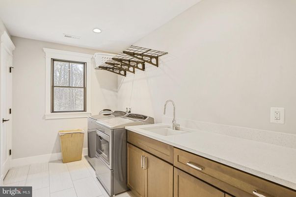Interior, Recessed Lighting, Washer