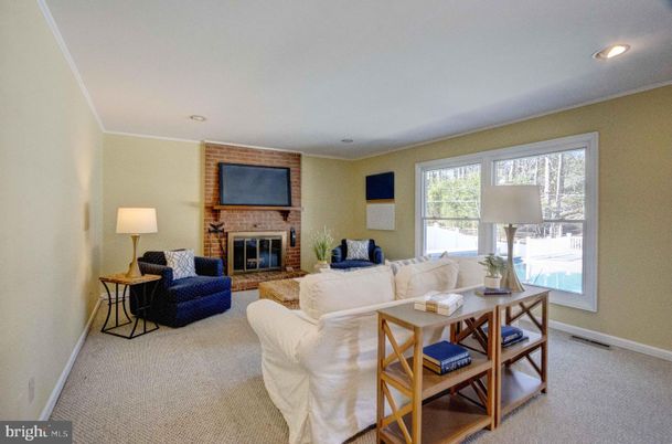 Fireplace, Interior, Living room, Recessed Lighting