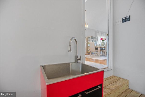Dining room, Interior, Kitchen, Pendant Lights, Wood Texture Flooring