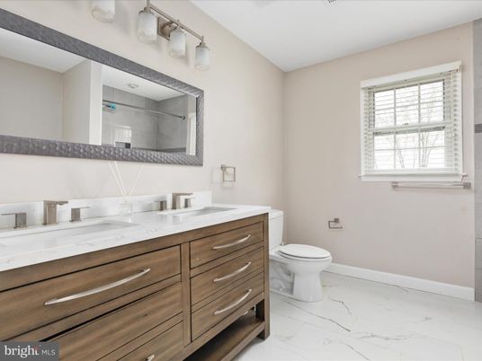 Bathroom, Dual Sink Vanities, Interior, Marble