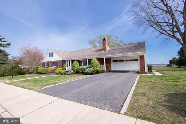 Attached, Exterior, Facade, Brick Facade, Cape Cod