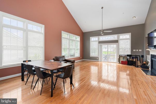 Dining room, Fireplace, Interior, Recessed Lighting, Wood Texture Flooring