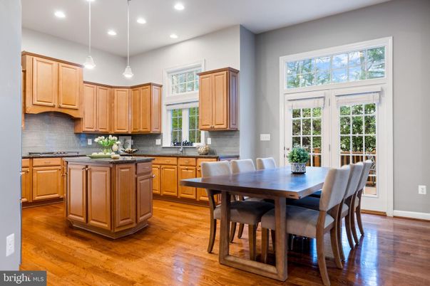 Dining room, Interior, Kitchen, Pendant Lights, Recessed Lighting, Wood Texture Flooring