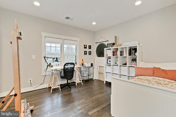 Home Office, Interior, Recessed Lighting, Wood Texture Flooring