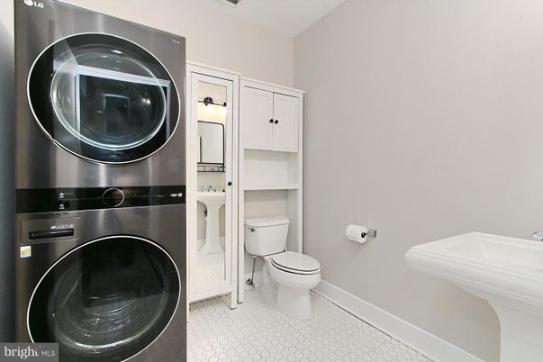 Bathroom, Interior, Utility Closets, Washer
