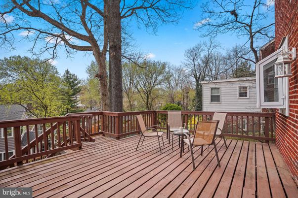 Exterior, Wood Texture Flooring