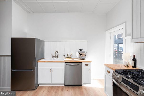Interior, Kitchen, Stainless Steel Appliances, Wood Texture Flooring