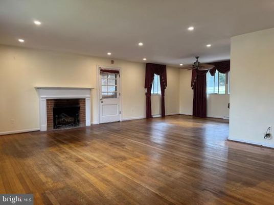 Empty room, Fireplace, Interior, Recessed Lighting, Wood Texture Flooring