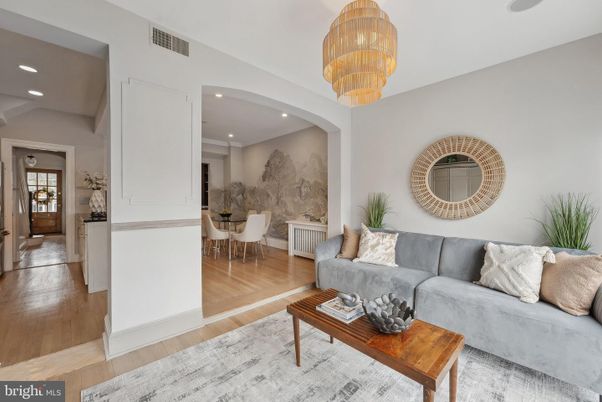 Chandelier, Dining room, Interior, Living room, Recessed Lighting, Wood Texture Flooring