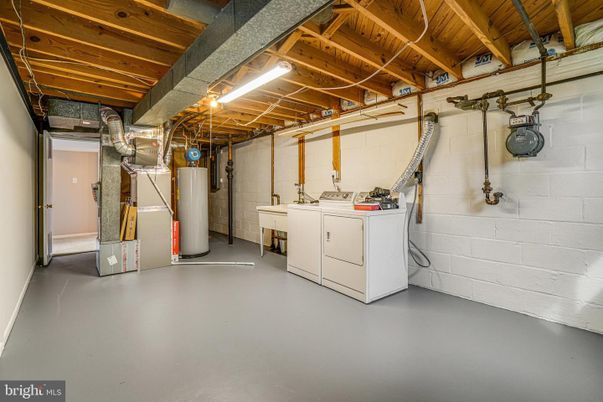 Interior, Stone Walls, Washer, Wooden Beams, Wooden Ceilings