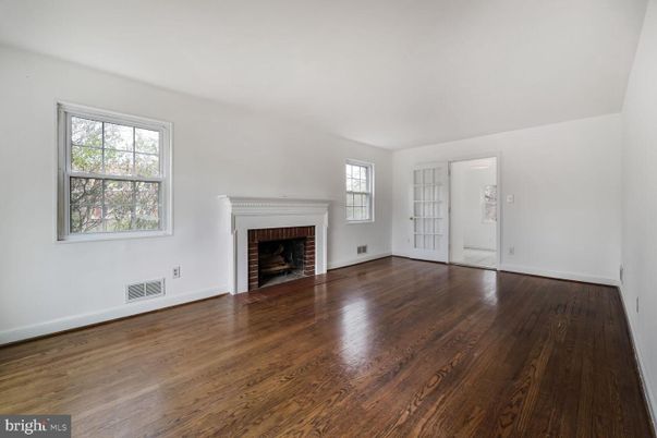 Empty room, Fireplace, Interior, Wood Texture Flooring