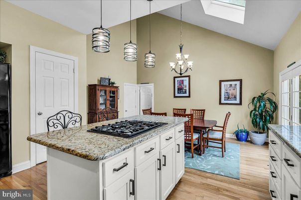 Chandelier, Dining room, Interior, Kitchen, Pendant Lights, Wood Texture Flooring