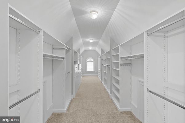 Interior, Walk-in Closets