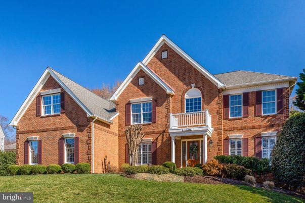 Exterior, Facade, Brick Facade, Brick Traditional