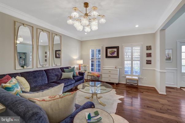 Chandelier, Interior, Living room, Recessed Lighting, Wood Texture Flooring
