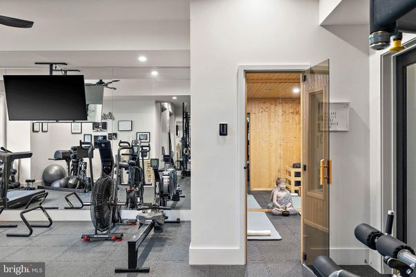 Fitness Equipment, Interior, Recessed Lighting, Sauna Room