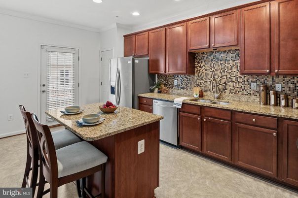 Dining room, Interior, Kitchen, Recessed Lighting