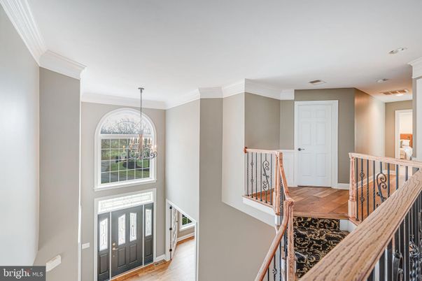 Chandelier, Interior, Recessed Lighting, Wood Texture Flooring
