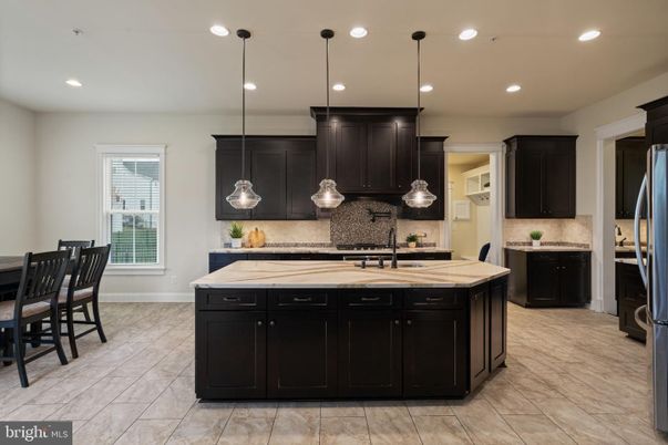 Interior, Kitchen, Pendant Lights, Recessed Lighting