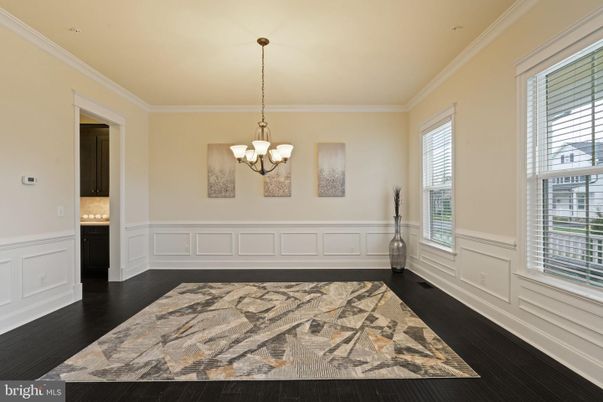 Chandelier, Empty room, Interior, Pendant Lights, Wood Texture Flooring