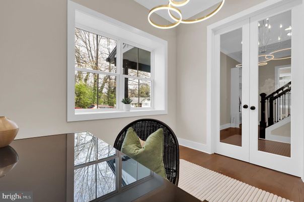 Interior, Pendant Lights, Wood Texture Flooring
