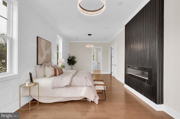 Bedroom, Fireplace, Interior, Recessed Lighting, Wood Texture Flooring