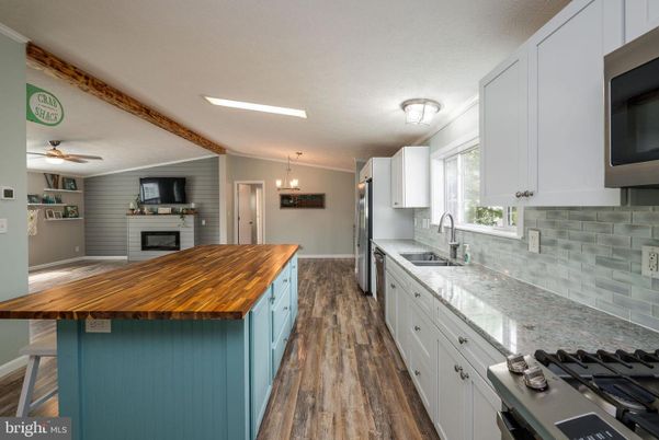 Interior, Kitchen, Pendant Lights, Wood Texture Flooring