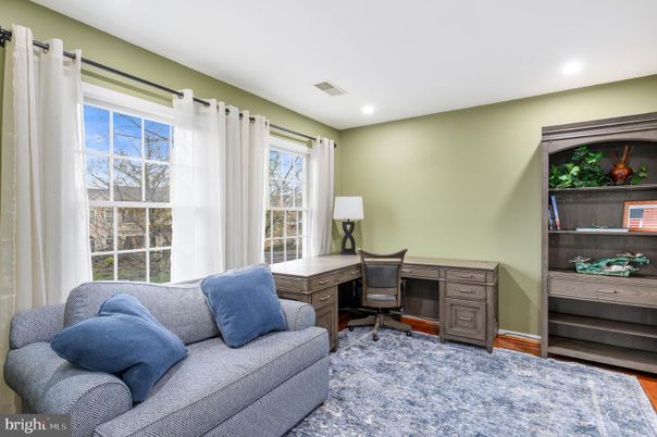 Home Office, Interior, Recessed Lighting, Wood Texture Flooring