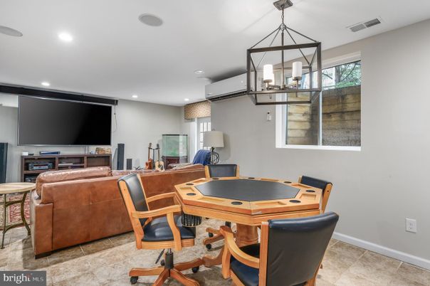 Game Room, Interior, Pendant Lights, Recessed Lighting