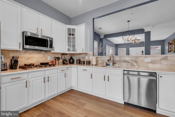 Chandelier, Interior, Kitchen, Pendant Lights, Stainless Steel Appliances, Wood Texture Flooring