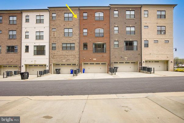 Attached, Exterior, Facade, Brick Facade, Rowhouse