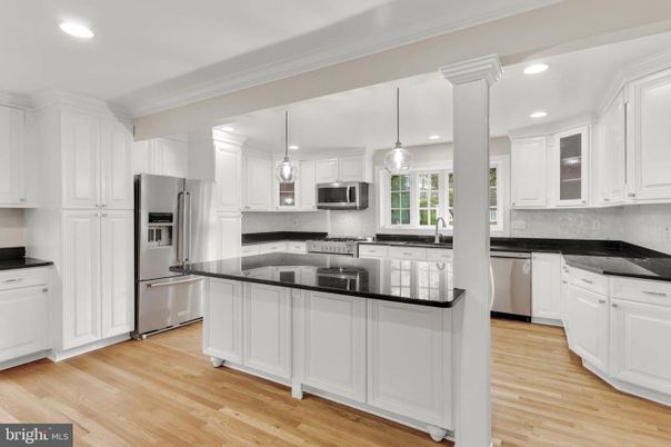 Interior, Kitchen, Pendant Lights, Recessed Lighting, Stainless Steel Appliances, Wood Texture Flooring