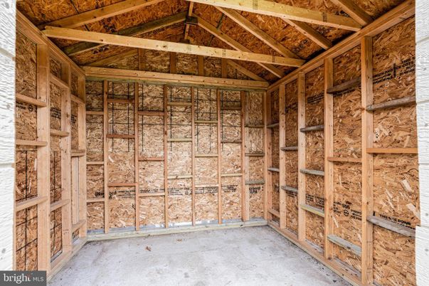 Empty room, Interior, Wooden Beams, Wooden Ceilings, Wooden Walls