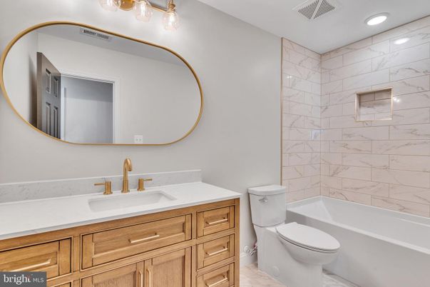 Bathroom, Interior, Marble Walls, Recessed Lighting