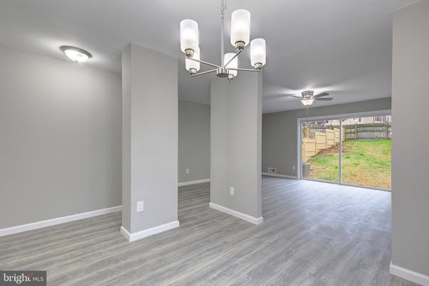 Chandelier, Empty room, Interior, Wood Texture Flooring