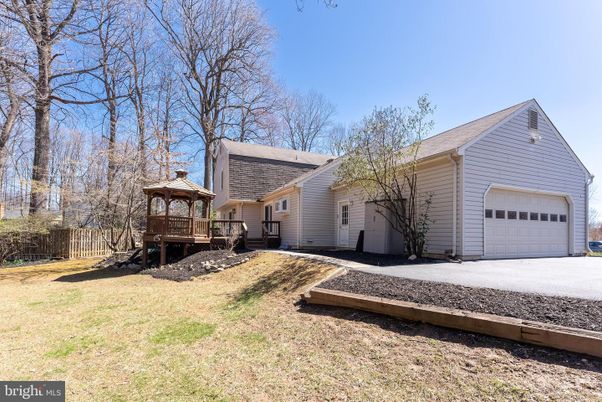 Backyard, Detached Garage, Exterior