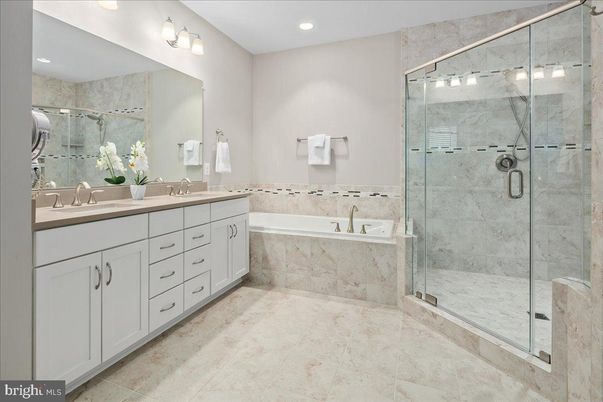 Bathroom, Dual Sink Vanities, Glass Shower, Interior, Recessed Lighting