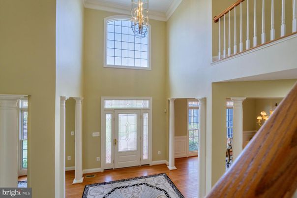 Chandelier, Interior, Wood Texture Flooring