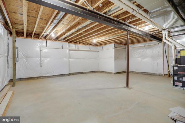 Garage, Interior, Wooden Beams, Wooden Ceilings