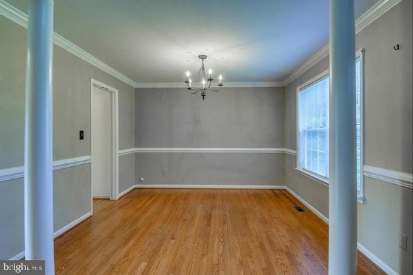 Chandelier, Empty room, Interior, Wood Texture Flooring