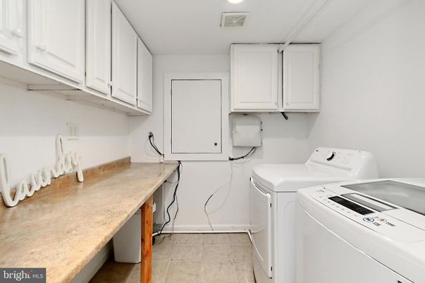Interior, Recessed Lighting, Washer