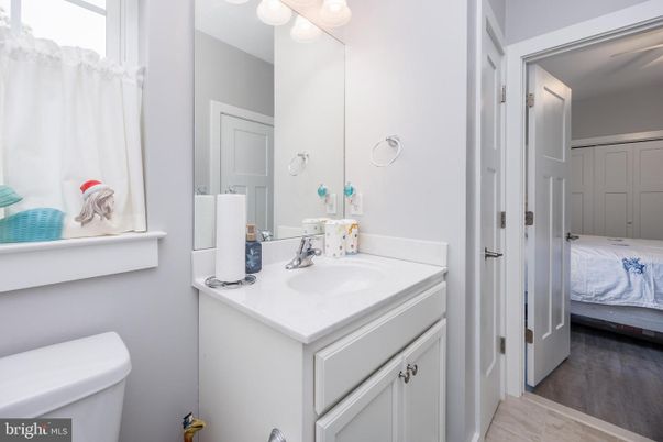 Bathroom, Bedroom, Interior